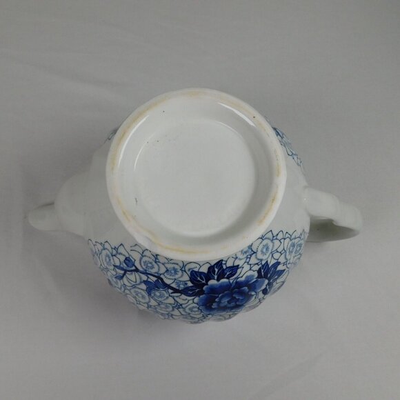 Johnson Brothers Lotus Blue Fine China Floral Swirl Rim Teapot Lid Vintage 1979 - Picture 10 of 12